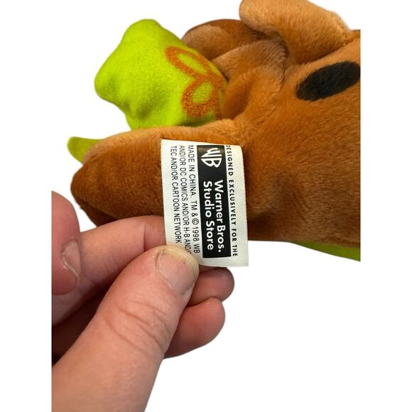 1998 Scooby Doo Surfin' Warner Bros Studio Store Stuffed Beanie Bean Bag Plush - Picture 9 of 9